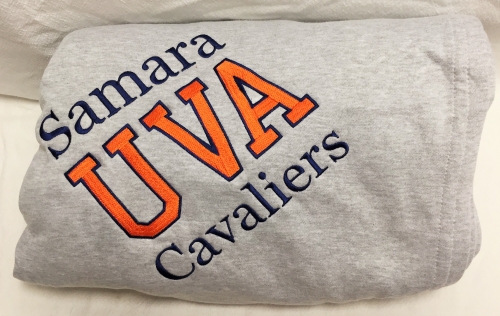 Gift basket - collegiate sweatshirt blanket and catch all tin - Image 2