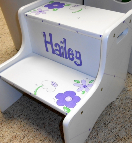 Floral 2-step step stool - Image 2