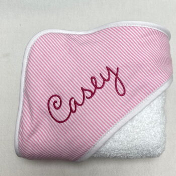 Hooded bath towel - pink seersucker