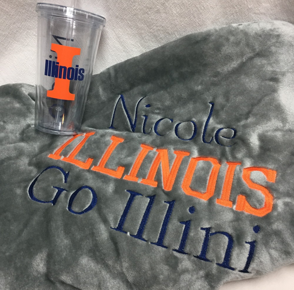 Gift set - fleece blanket, tumbler and bag tag set - available for any school - Image 3