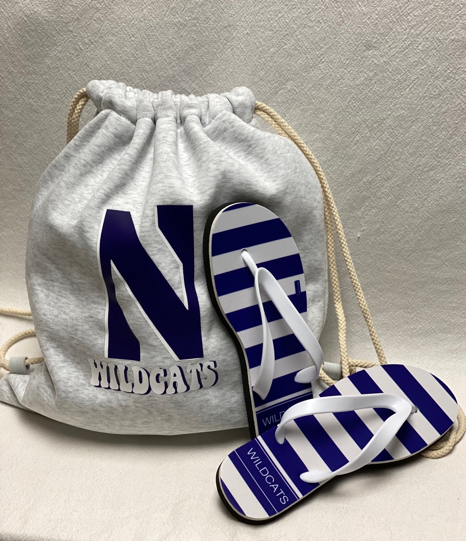 Gift set - Drawstring sweatshirt bag and Flip Flops - available for any school