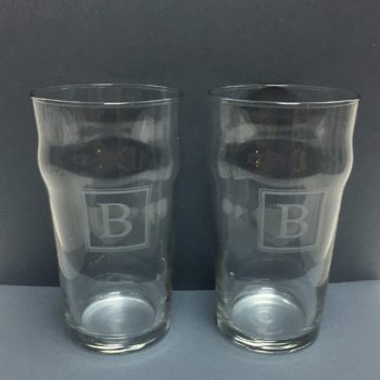 Engraved custom pint glasses - set of 4 - name or monogram