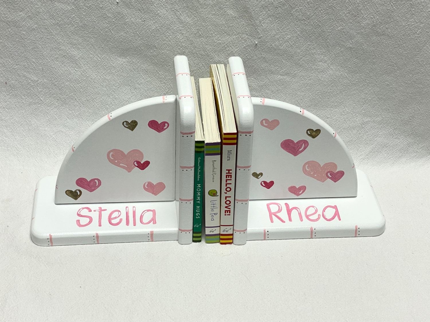 Personalized bookends and books