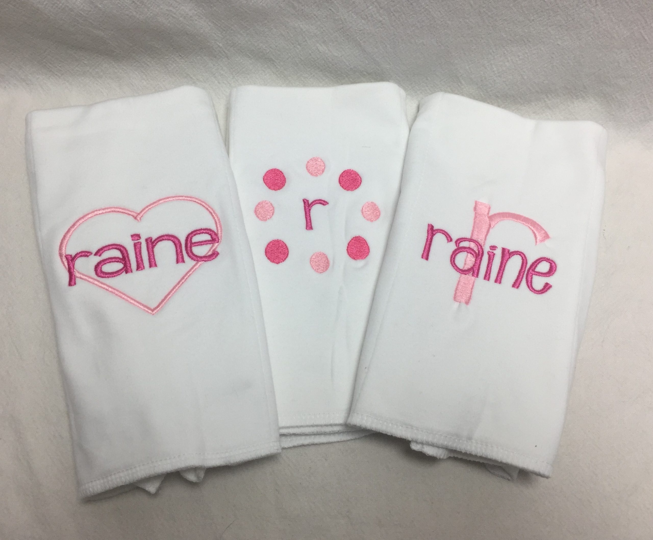 Burp cloth and hooded bath towel set - baby girl - Image 2