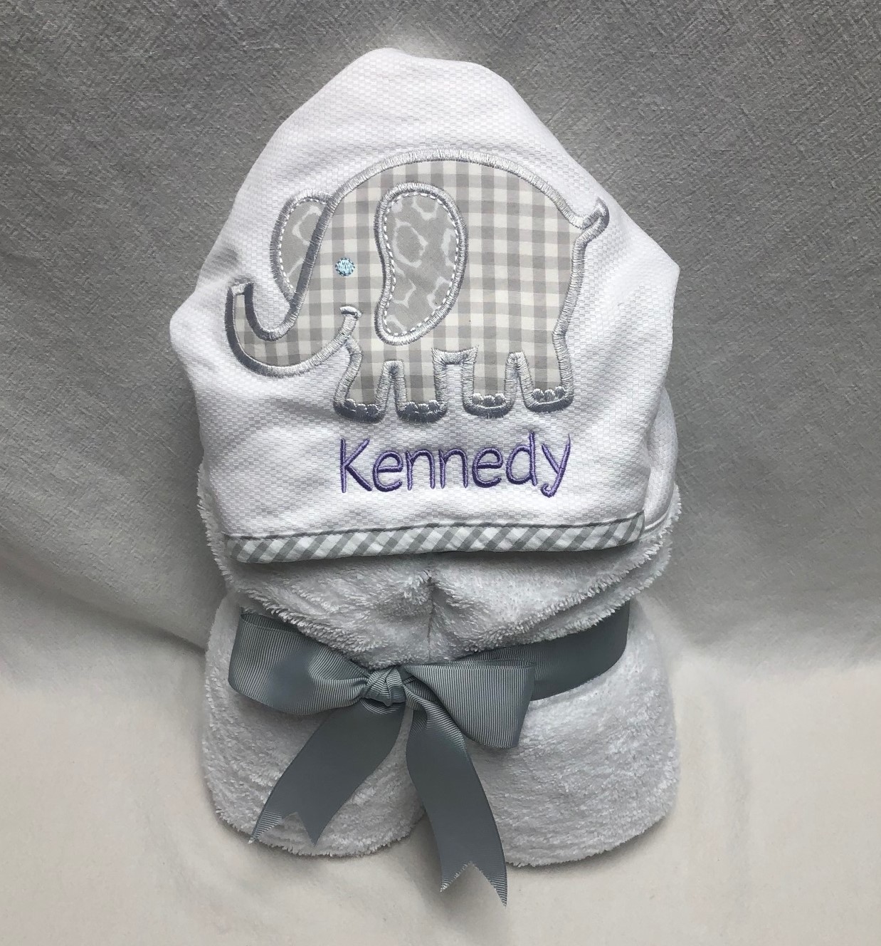 3 Marthas elephant hooded towel - Image 3