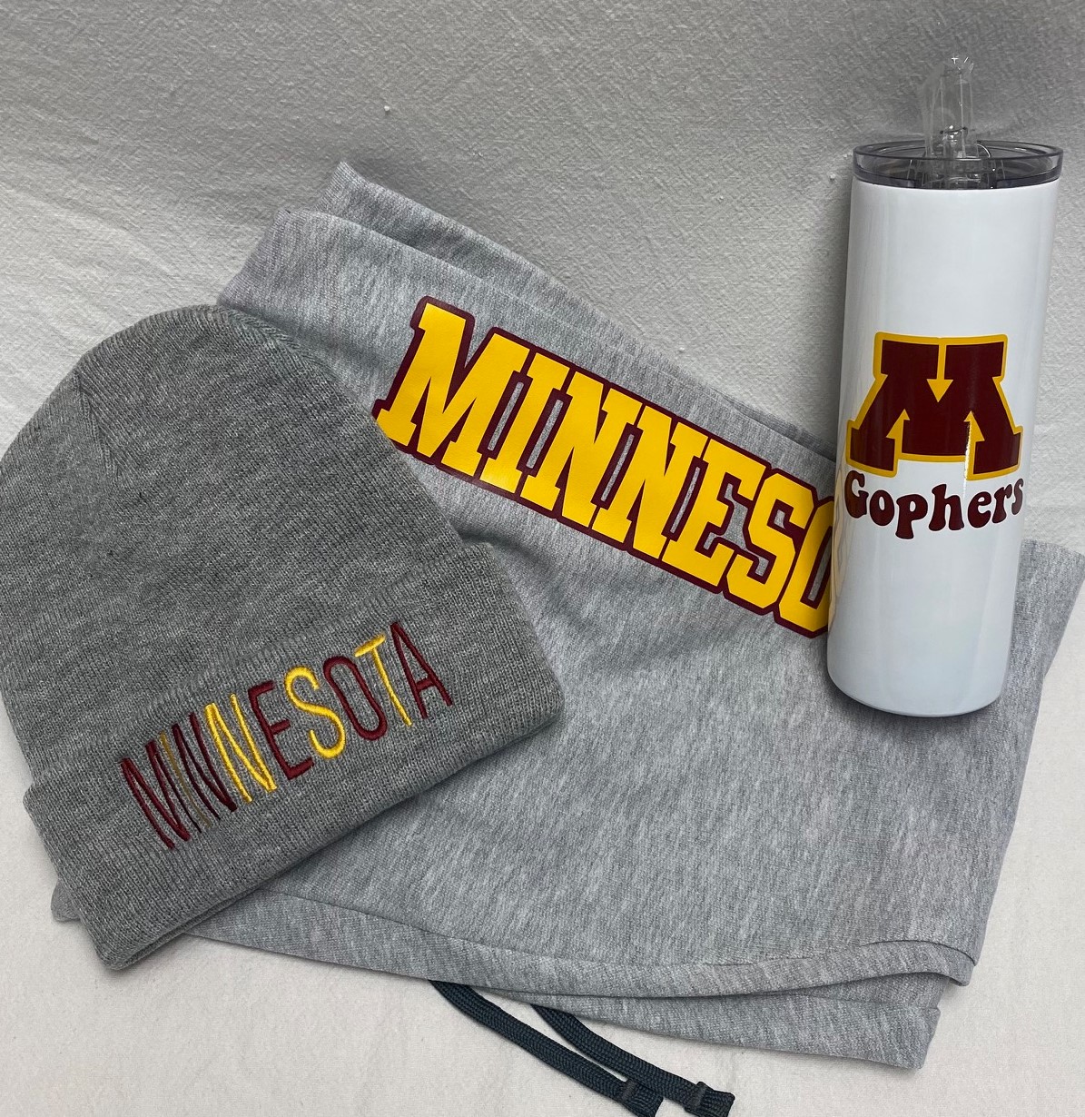Gift set - joggers, hat and tumbler - available for any school - Image 2