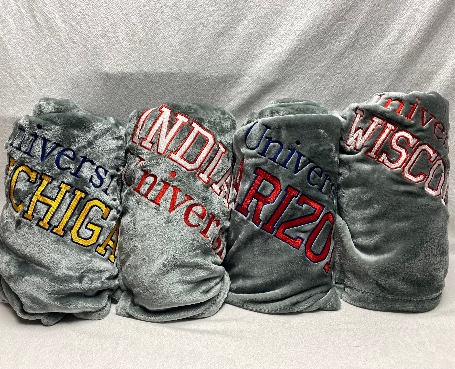 Blanket - fleece athletic style - for any school - Image 3