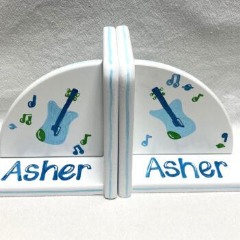 Guitars bookends
