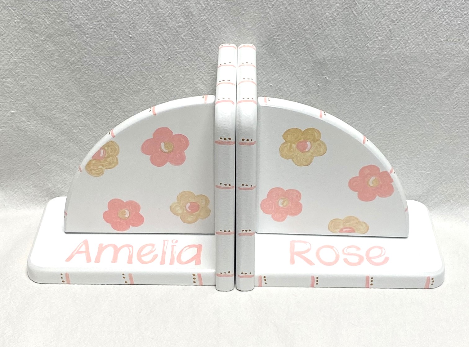 Happy flowers bookends