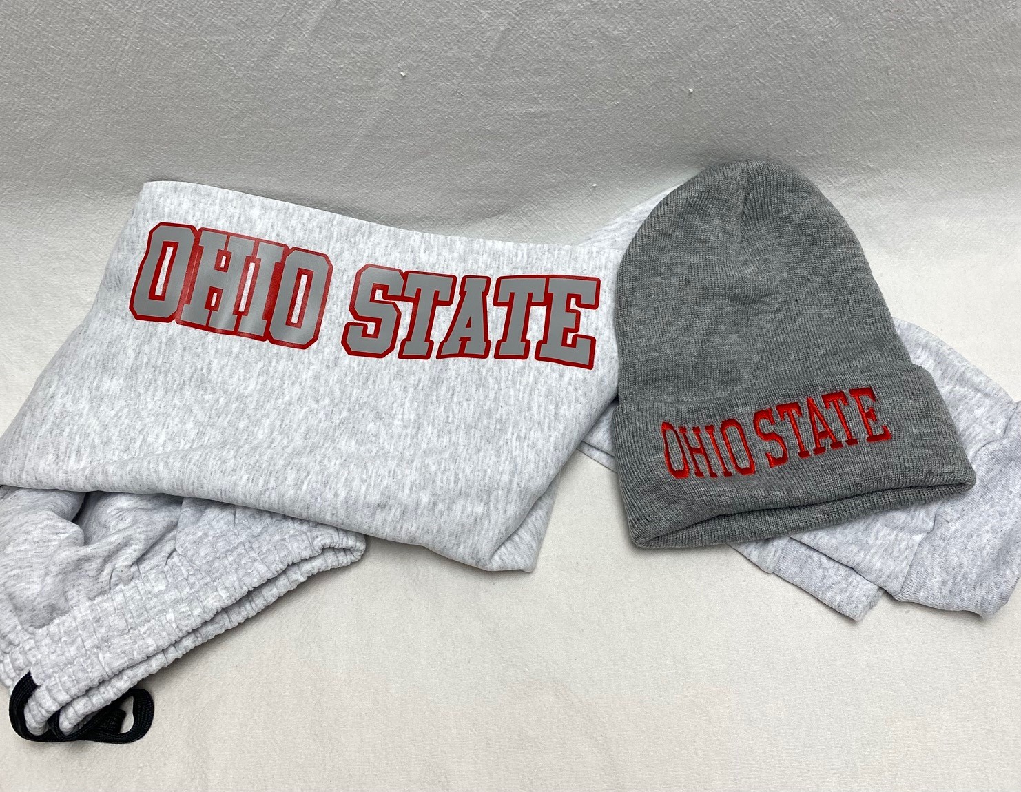 Gift set - joggers and beanie hat - available for any school - Image 4