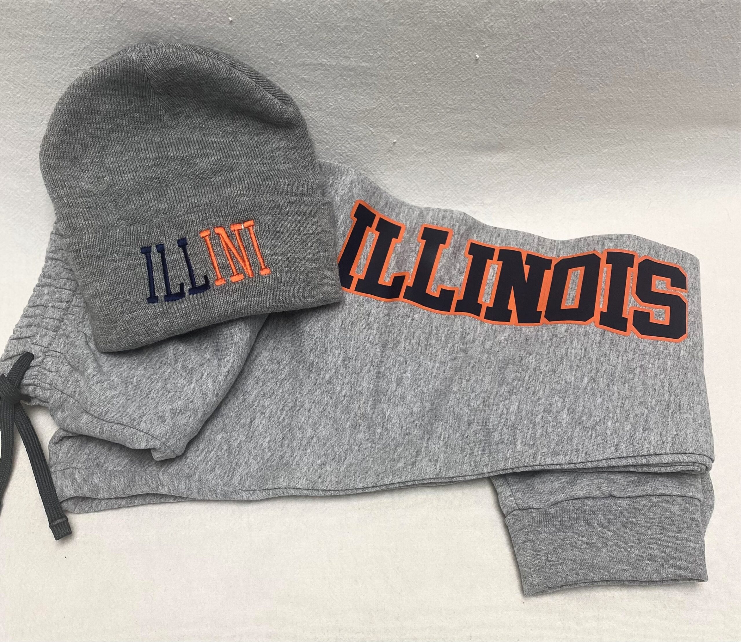 Gift set - joggers and beanie hat - available for any school - Image 3