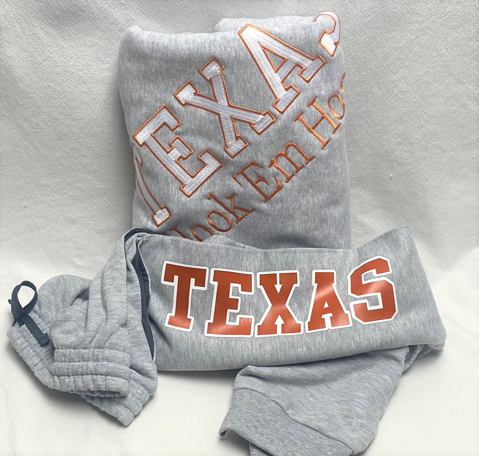 Gift set-sweatshirt blanket and joggers - custom made for any school! - Image 2