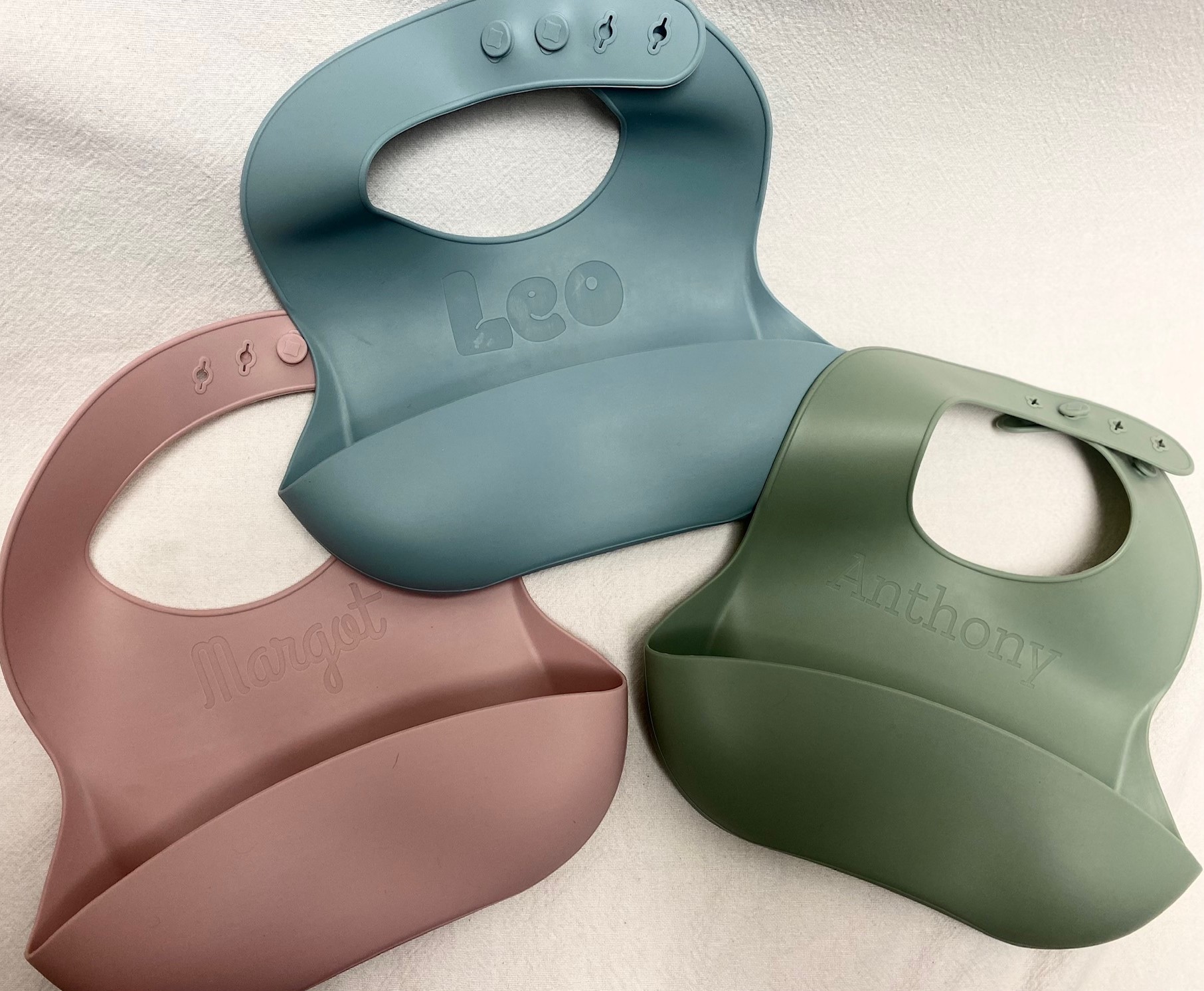 Bib and spoon set - silicone - Image 2